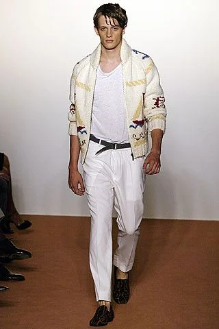 Look 16